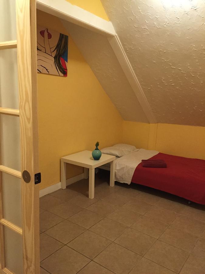 Providence Hostel & Guest House ภายนอก รูปภาพ